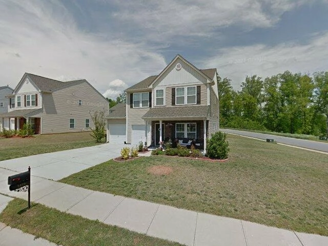 House image located at Statesville, NC 28677
