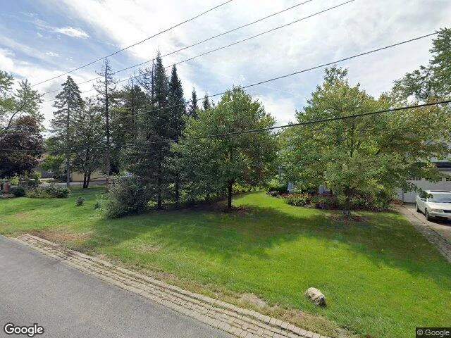 House image located at La Grange, IL 60525