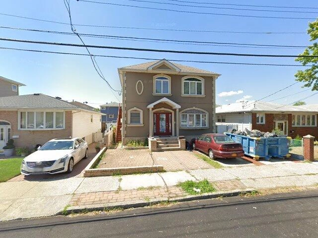 House image located at Staten Island, NY 10305