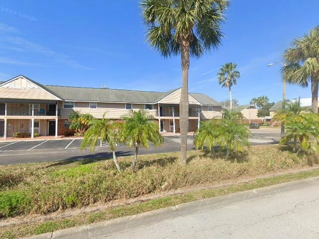 House image located at Largo, FL 33771