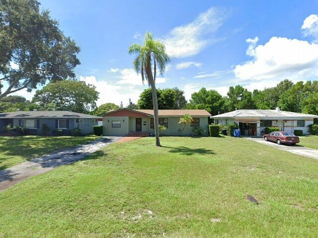 House image located at Saint Petersburg, FL 33705