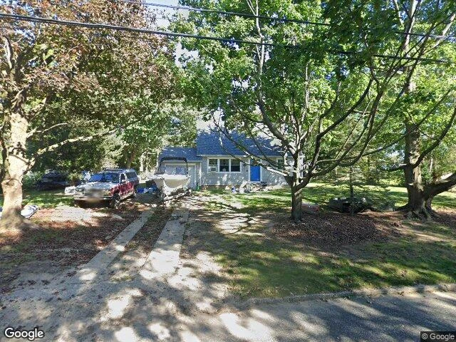 House image located at Bay Shore, NY 11706