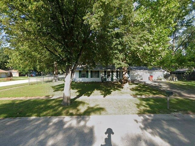 House image located at Champaign, IL 61821