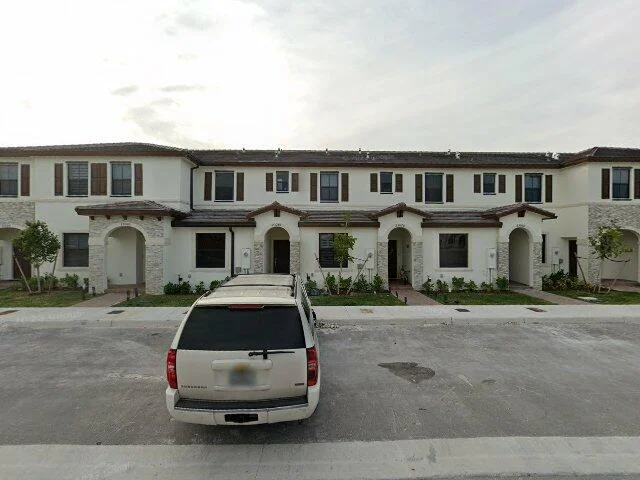 House image located at Miami, FL 33190
