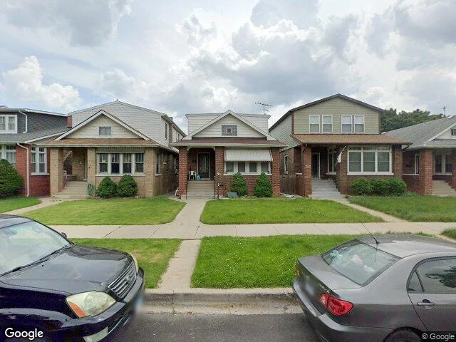 House image located at Chicago, IL 60630