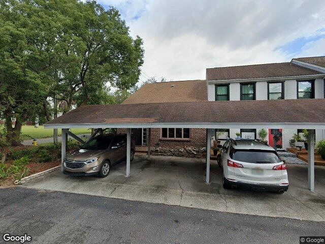 House image located at Tampa, FL 33607