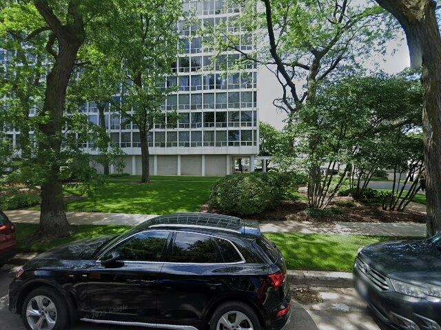 House image located at Chicago, IL 60616