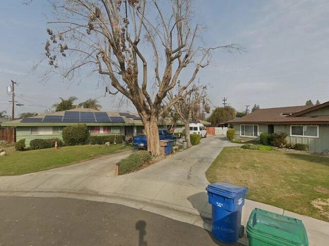 House image located at Bakersfield, CA 93304