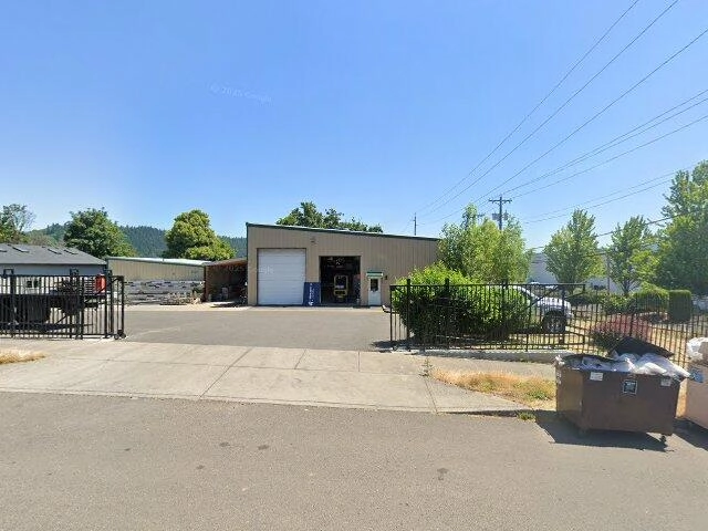 House image located at Clackamas, OR 97015