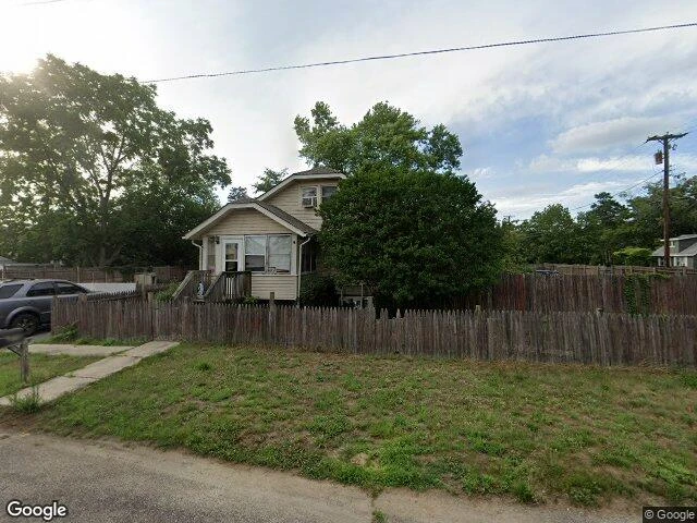 House image located at Millville, NJ 08332