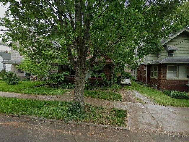 House image located at Akron, OH 44314