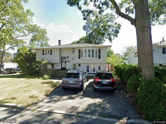 House image located at West Babylon, NY 11704