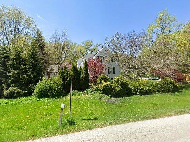House image located at Warrenville, IL 60555