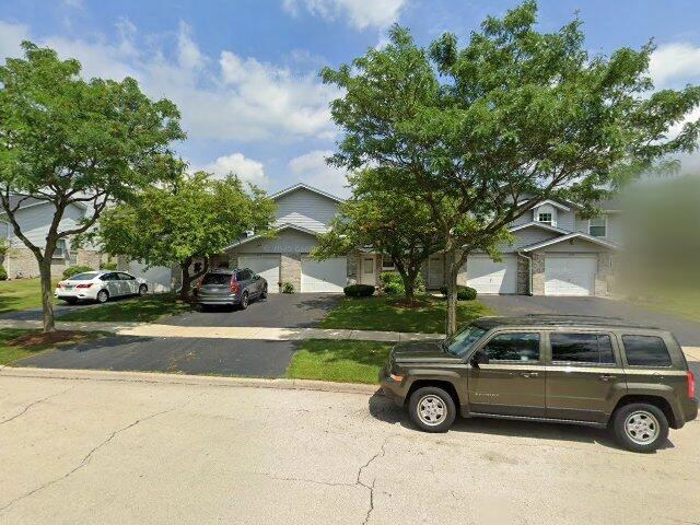 House image located at Addison, IL 60101