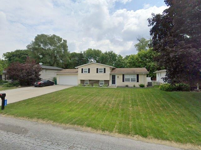 House image located at Massillon, OH 44646