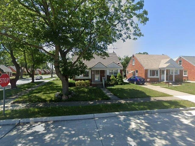 House image located at Dearborn Heights, MI 48125