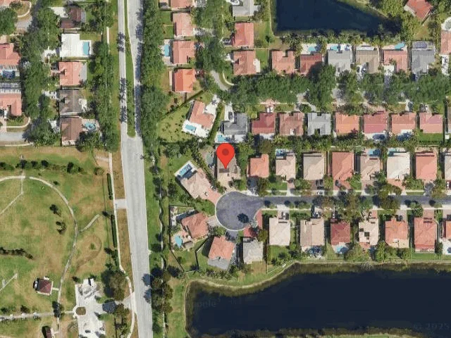 House image located at Hollywood, FL 33027