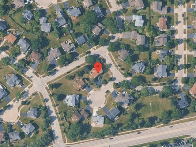 House image located at Lisle, IL 60532