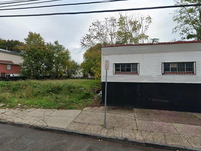 House image located at Newark, NJ 07103