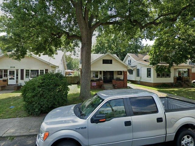 House image located at Peoria, IL 61604