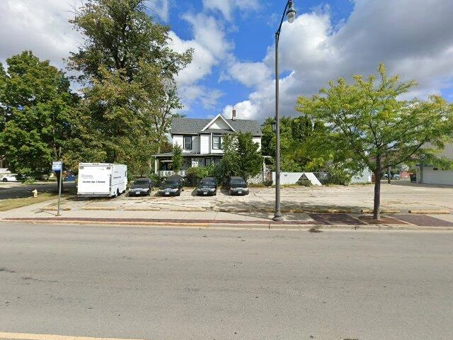 House image located at Newark, NJ 07104