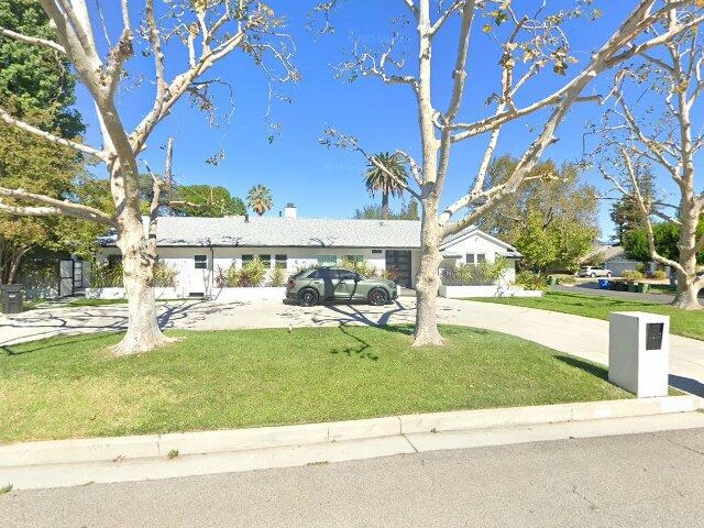 House image located at Northridge, CA 91325