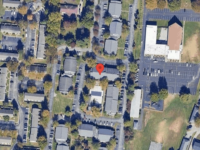 House image located at Louisville, KY 40218