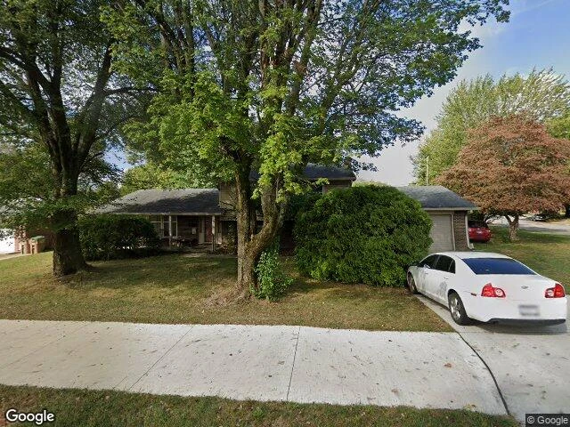 House image located at Columbus, IN 47203