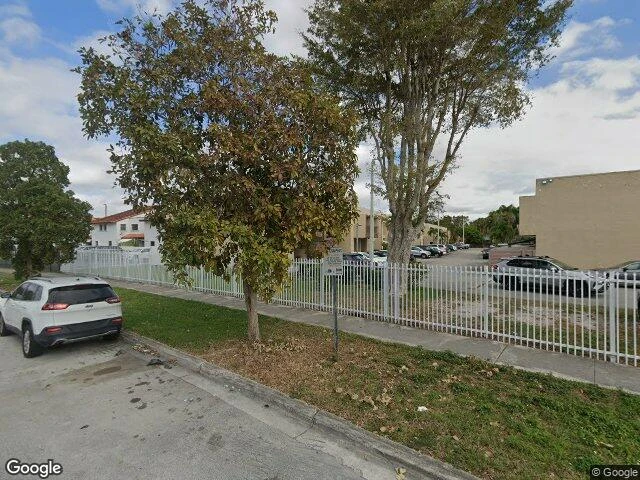 House image located at Miami, FL 33183