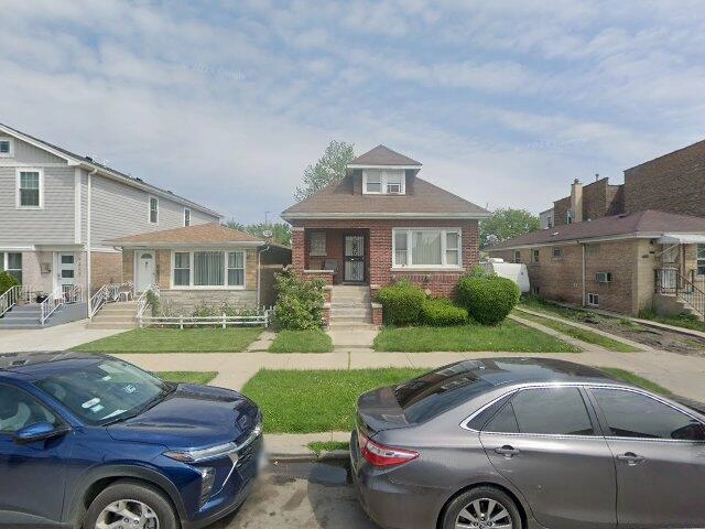 House image located at Chicago, IL 60651
