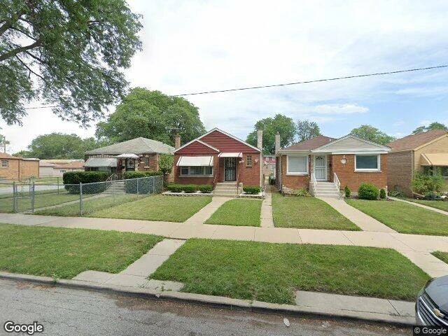 House image located at Chicago, IL 60628