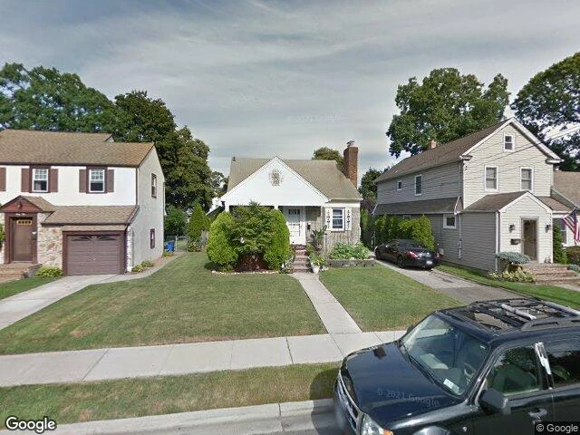 House image located at Lynbrook, NY 11563