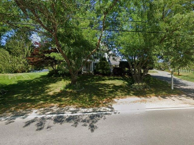House image located at Defuniak Springs, FL 32435