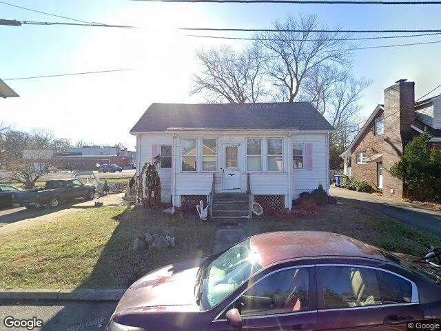 House image located at Woodbridge, NJ 07095
