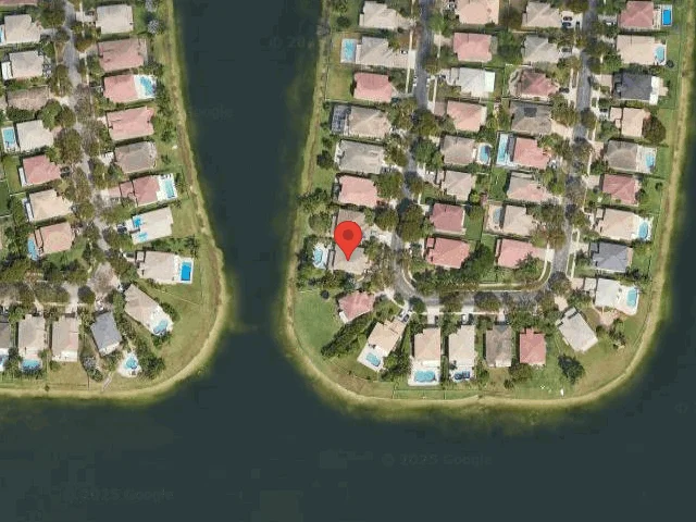 House image located at Hollywood, FL 33027