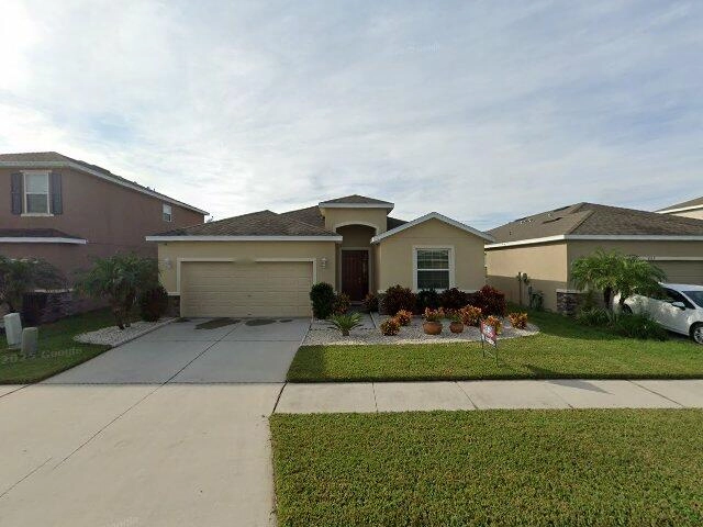 House image located at Ruskin, FL 33570
