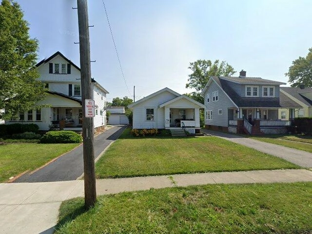 House image located at Cleveland, OH 44135