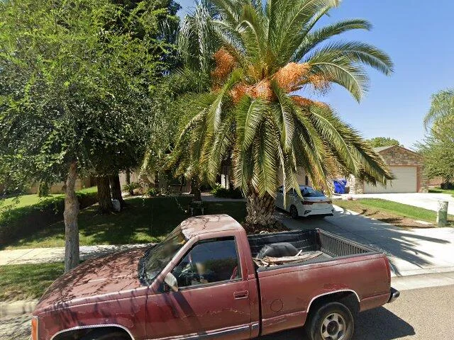 House image located at Farmersville, CA 93223