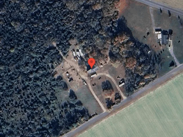 House image located at Cedarville, NJ 08311