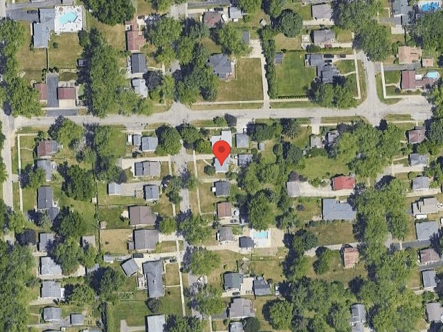 House image located at Waterford, MI 48328