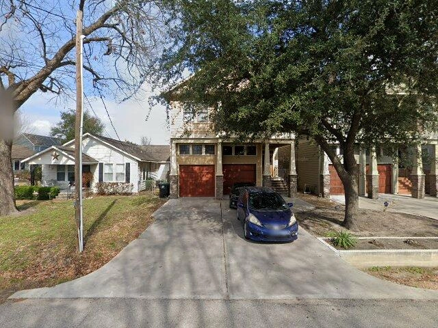 House image located at Houston, TX 77008