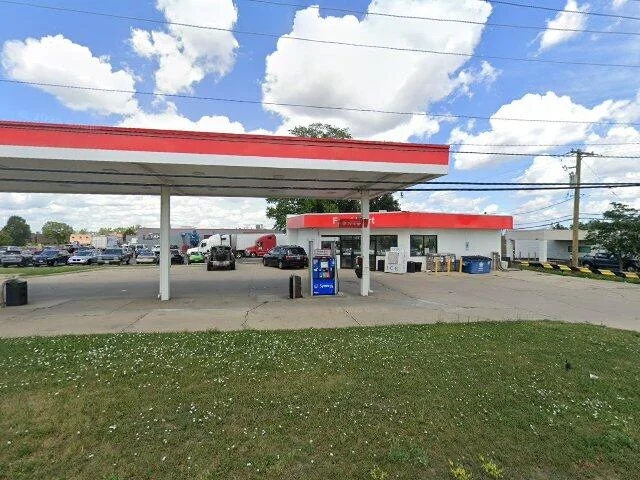 House image located at Elk Grove Village, IL 60007