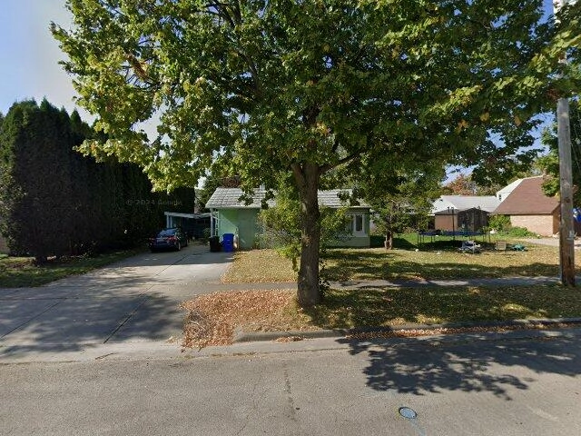 House image located at Appleton, WI 54911