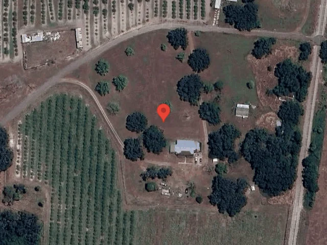 House image located at Bowling Green, FL 33834