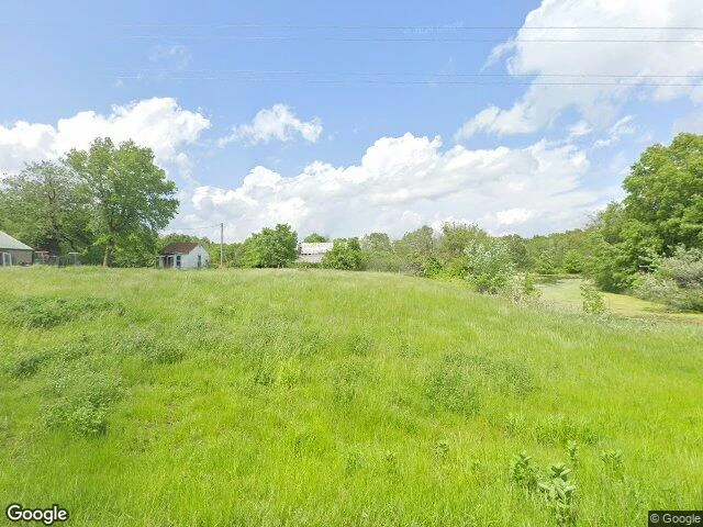 House image located at Alma, IL 62807