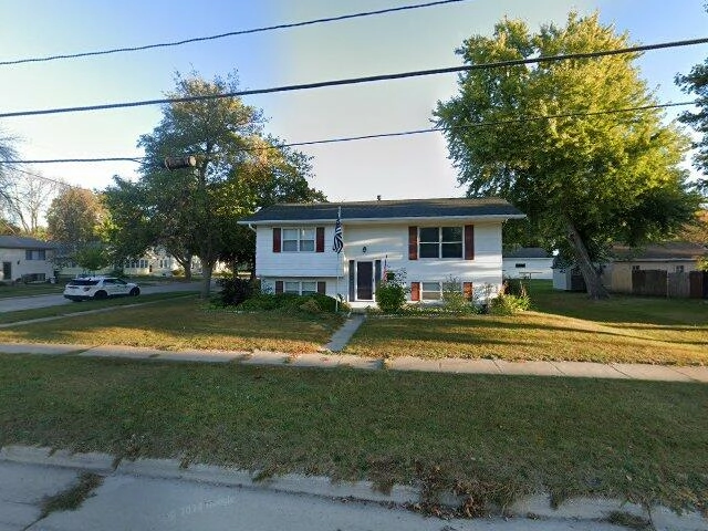 House image located at Mason City, IA 50401