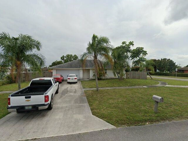 House image located at West Palm Beach, FL 33411