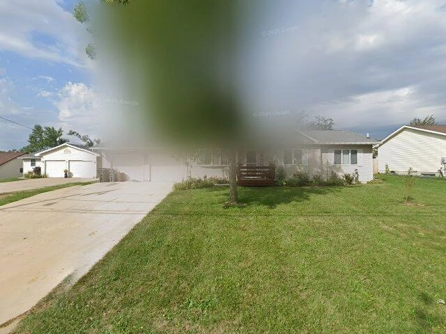 House image located at Cedar Rapids, IA 52404