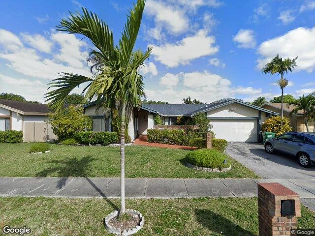 House image located at Miami, FL 33186