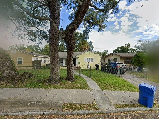 House image located at Saint Petersburg, FL 33701